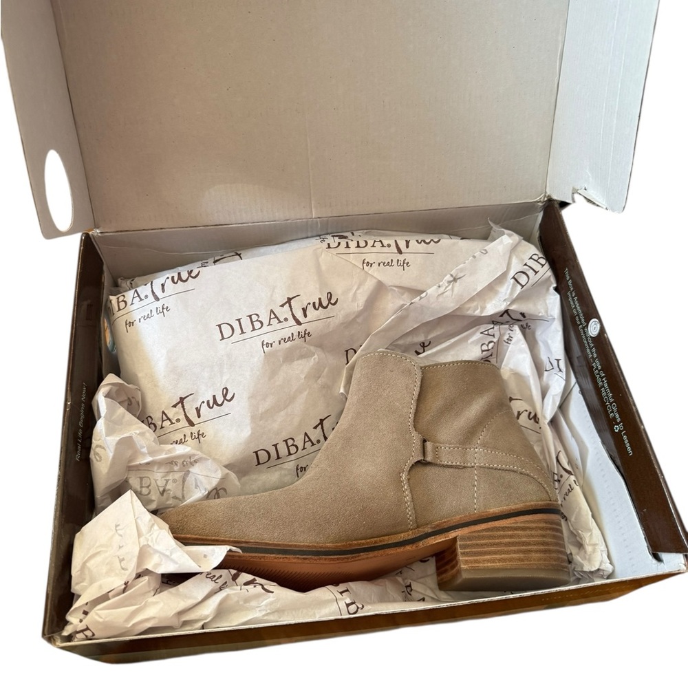 DIBA True Caspian Ankle Booties various sizes available Beige Suede New in Box - Picture 5 of 6